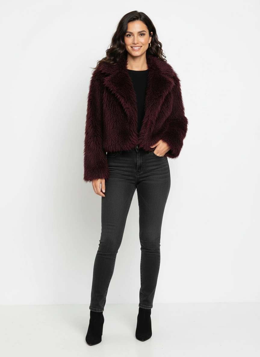 Elegant short fur winter coat